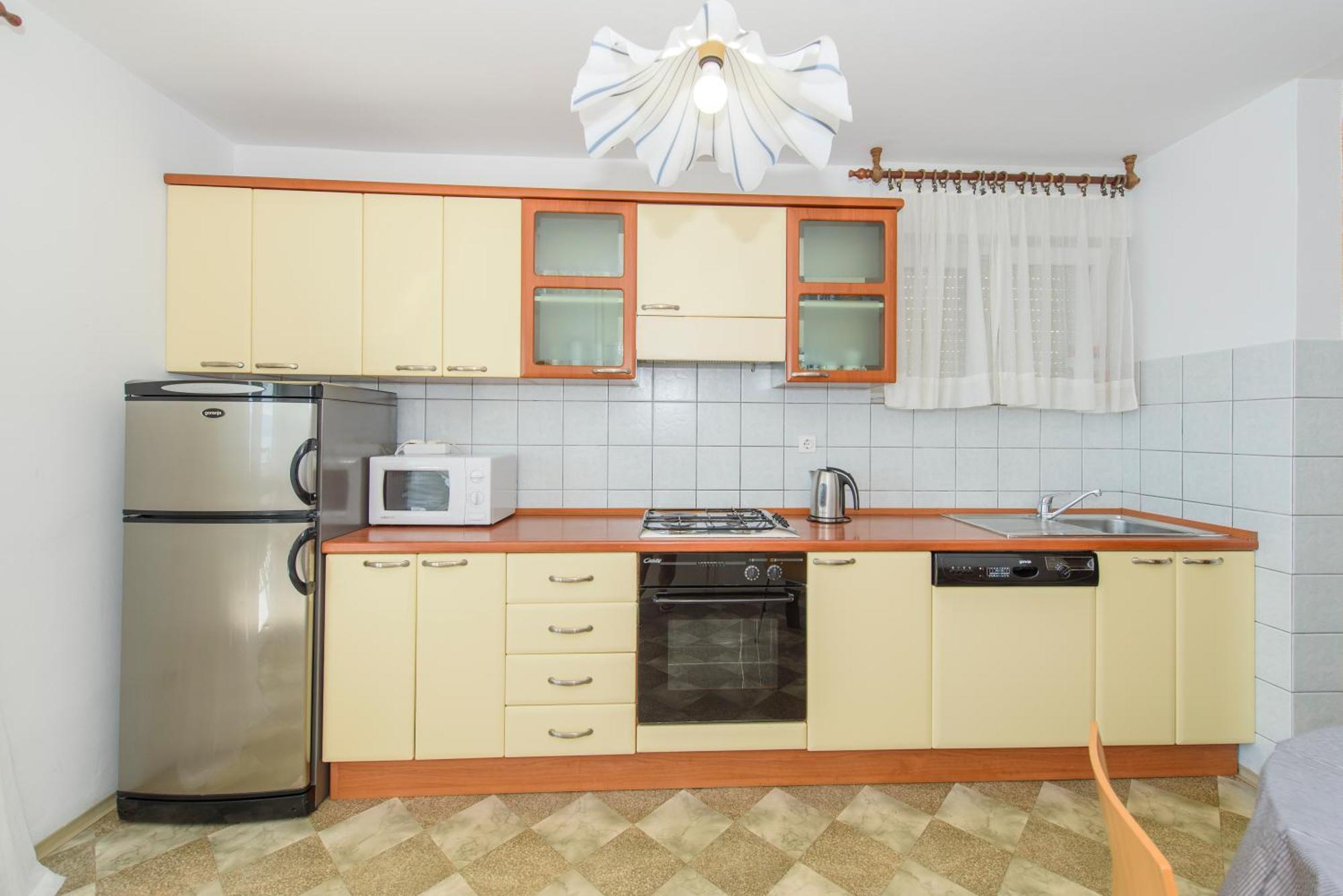 Sunny Apartment Omis Bagian luar foto